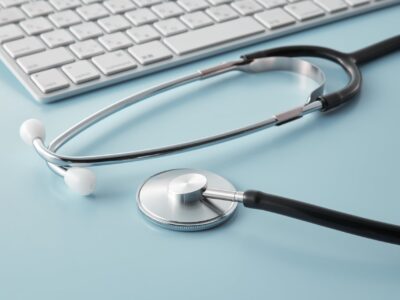 医療マーケティングとは？SEOを軸に集患と信頼を両立させる完全ガイド